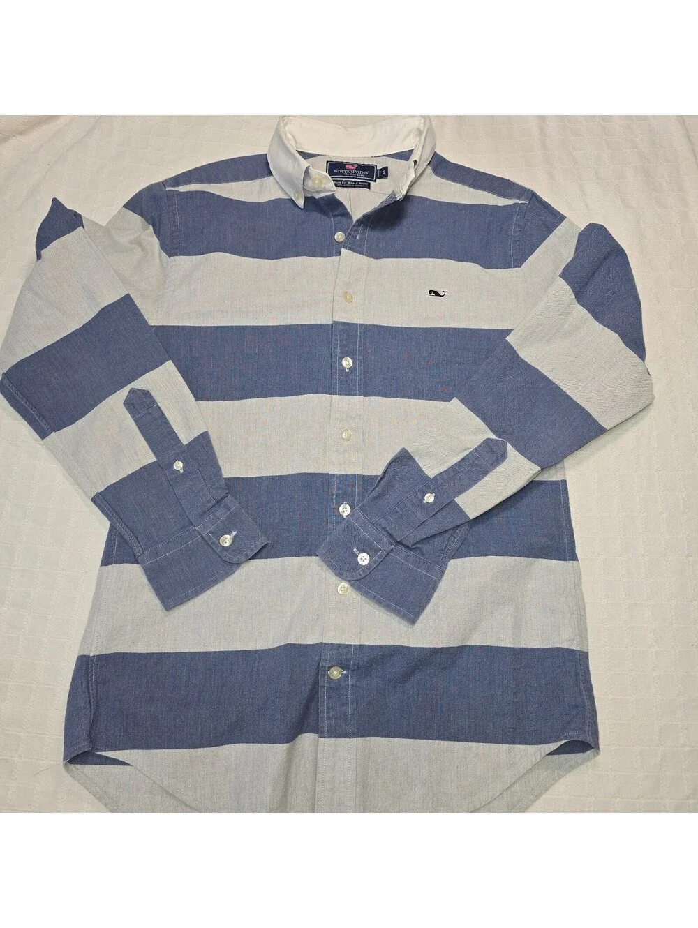 Vineyard Vines Slim Fit Whale Shirt Blue and White Striped Button-Up